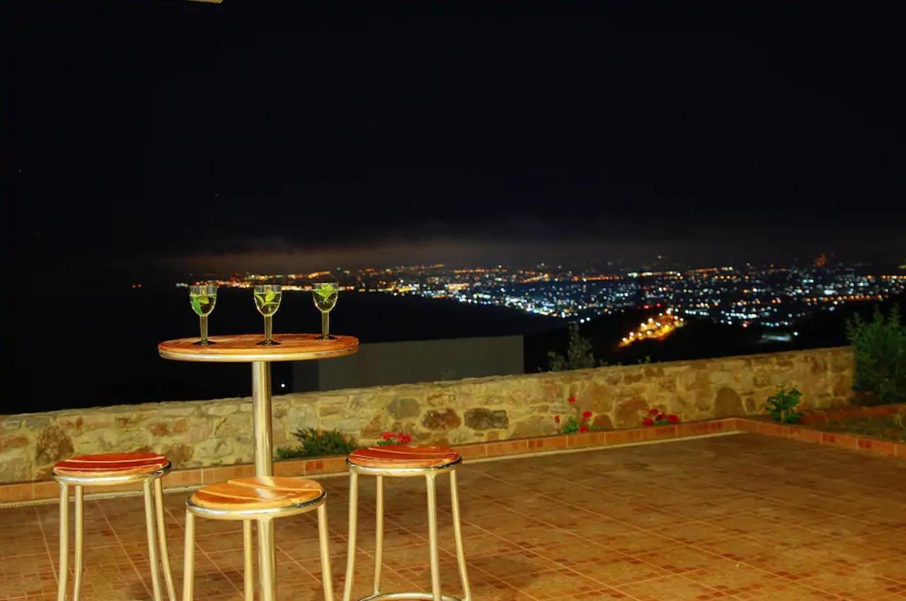 Villa Balcony, Cozy Villa With Amazing View Rodhiá Exteriör bild